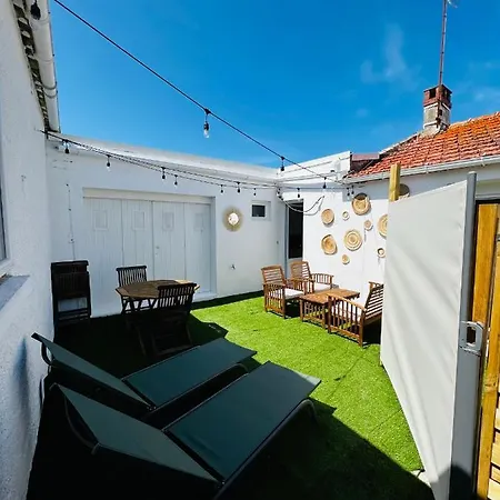 Parenthese Insulaire *